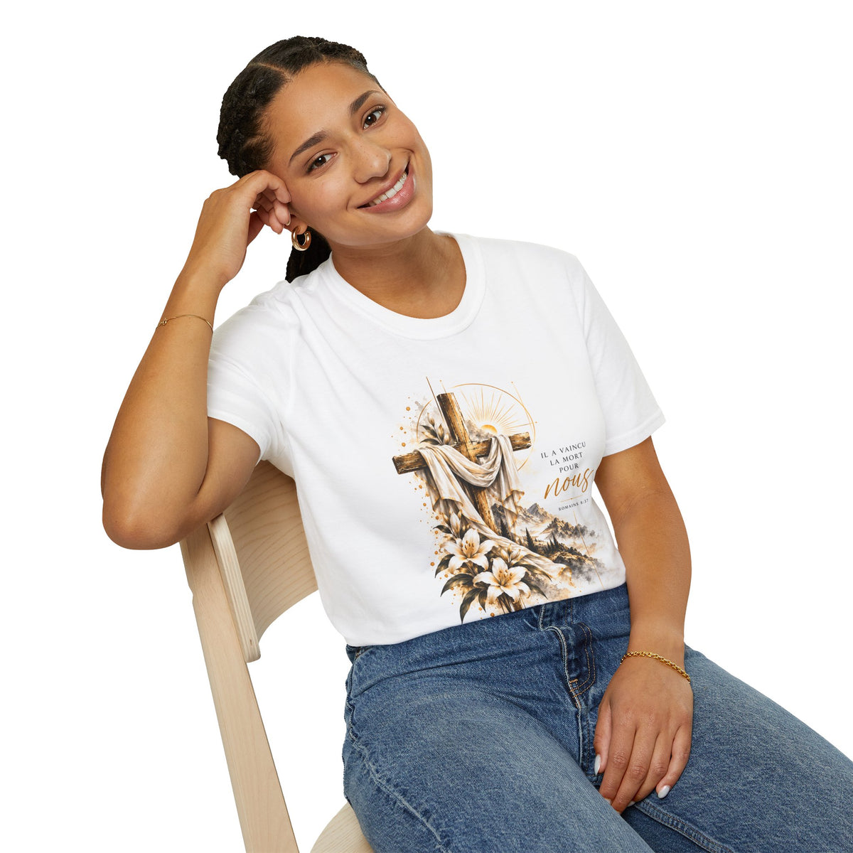 T-shirt unisexe « Il a vaincu la mort pour nous »