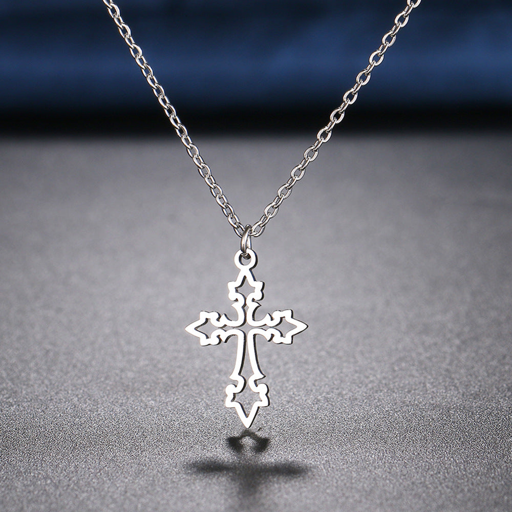 ✝️ Collier Femme Croix Gothique – Acier Inoxydable Rétro