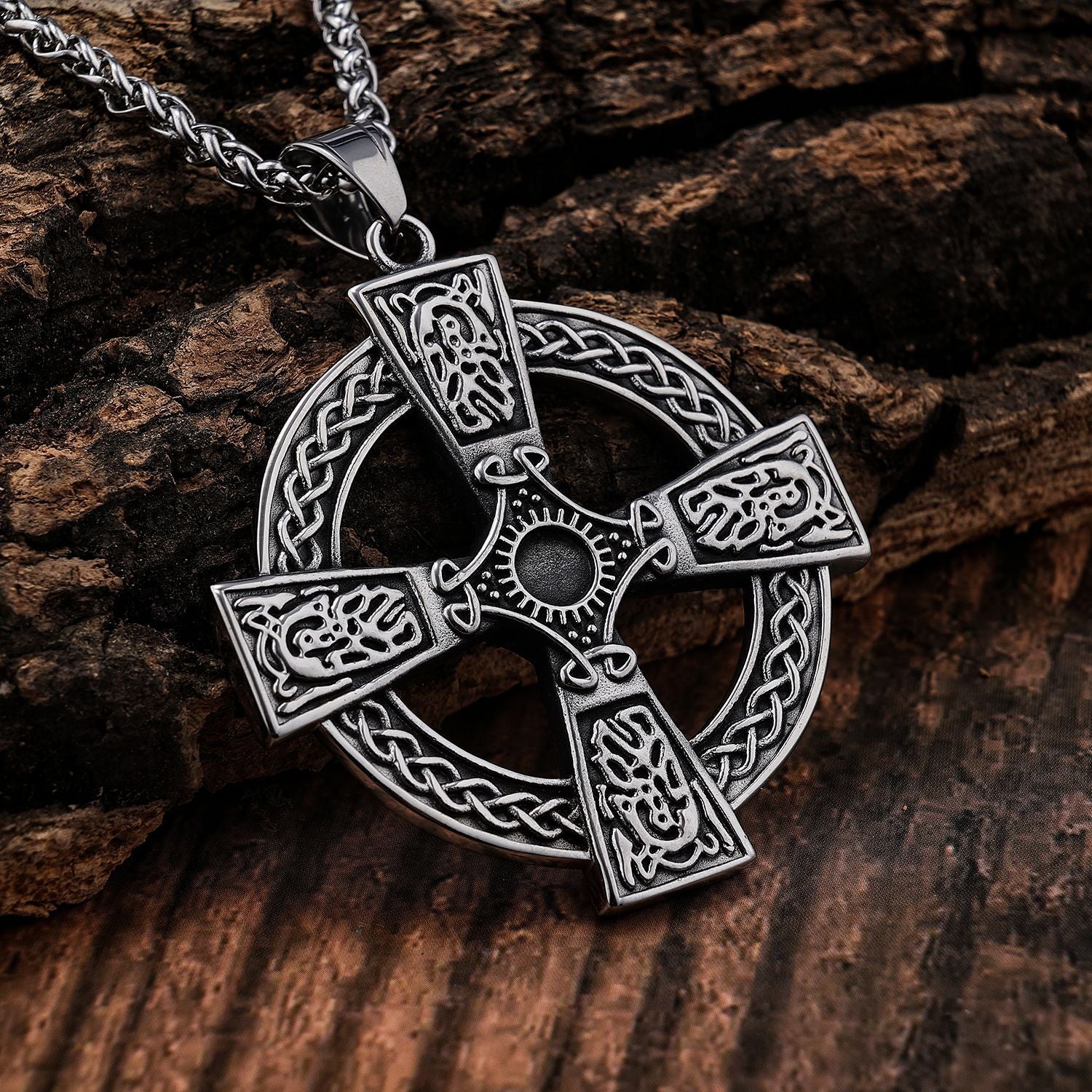 Pendentif Croix Celtique Homme – Acier Inoxydable