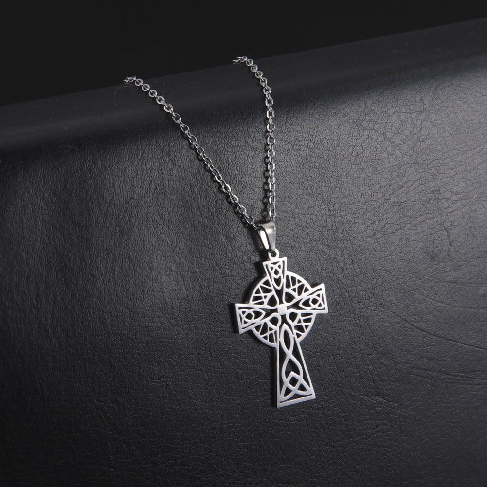 Pendentif croix celtique homme